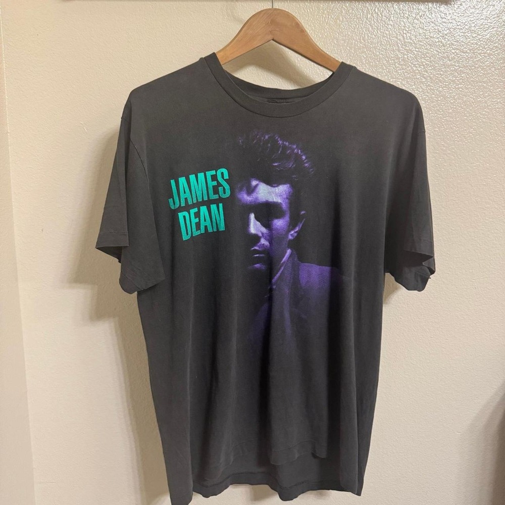 Vintage James Dean 1991 Hanes Curtis Mgmt. Group T-Shirt Vintage James Dean